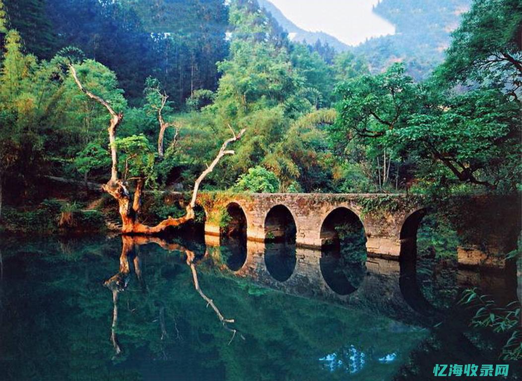 贵州旅游：探索美丽风光，揭示十大必游景点！ (贵州旅游探幽绿染)