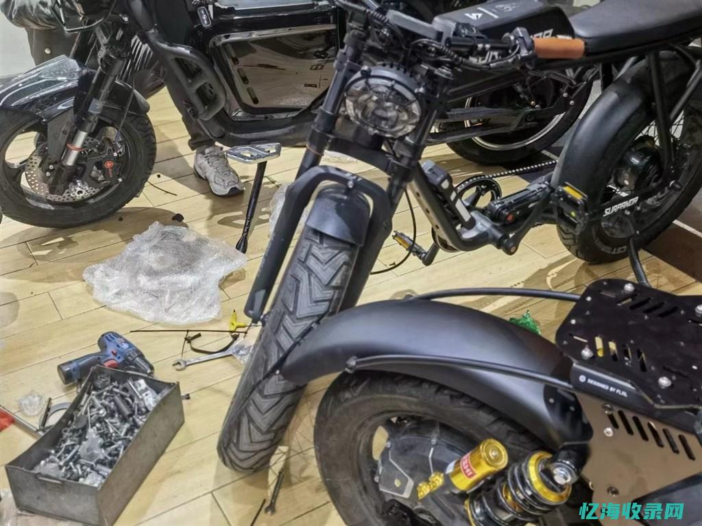 高端的涩情往往都是隐隐约约的